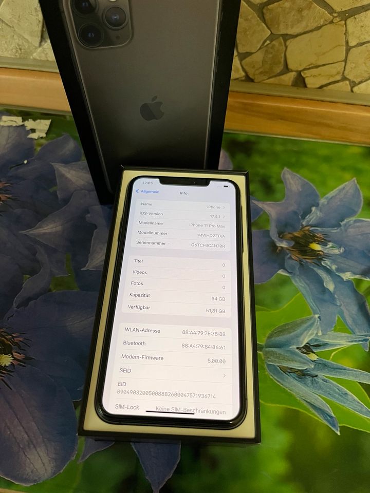 IPHONE 11 PRO MAX SPACE GRAY 64GB in Berlin