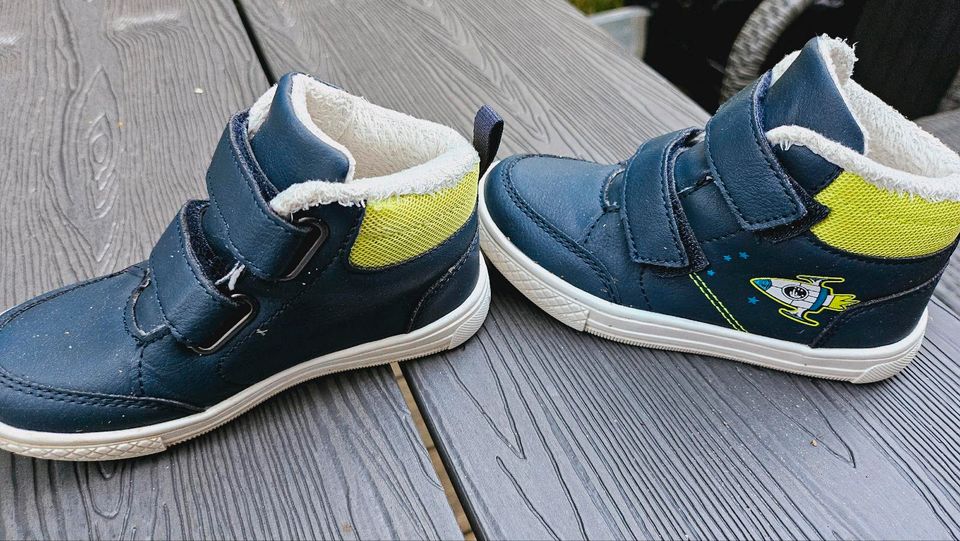 Kinder Schuh Übergang Größe 25 in Hamburg