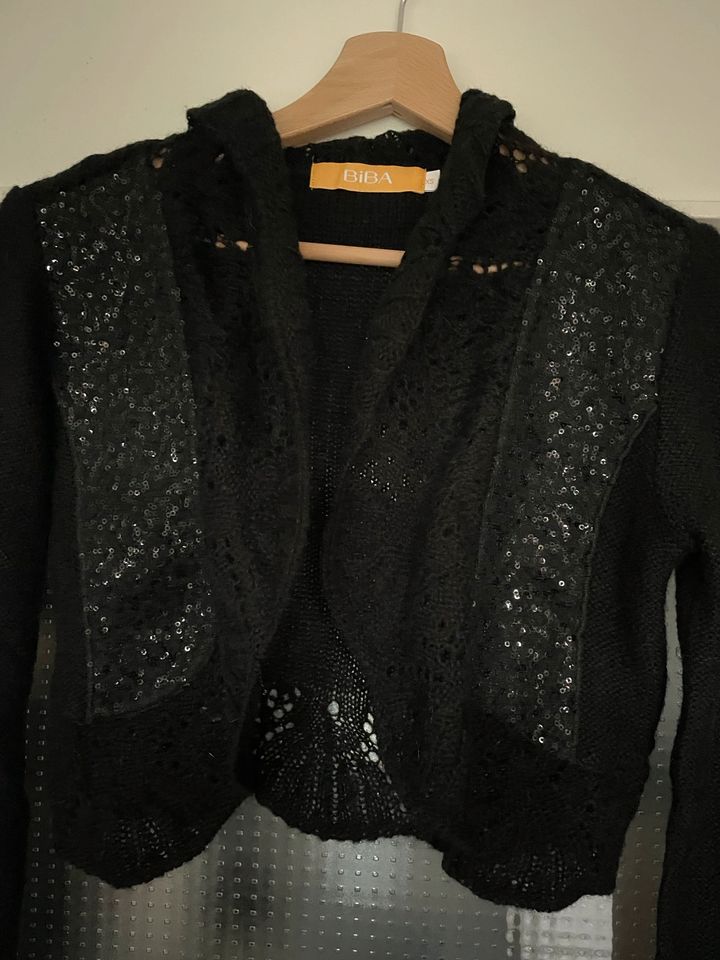 BiBA Bolero Strickjacke schwarz NEU in Moers