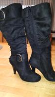 Hohe schwarze Stiefel elegant Wildlederimitat Gr. 40 Bayern - Röthenbach Vorschau