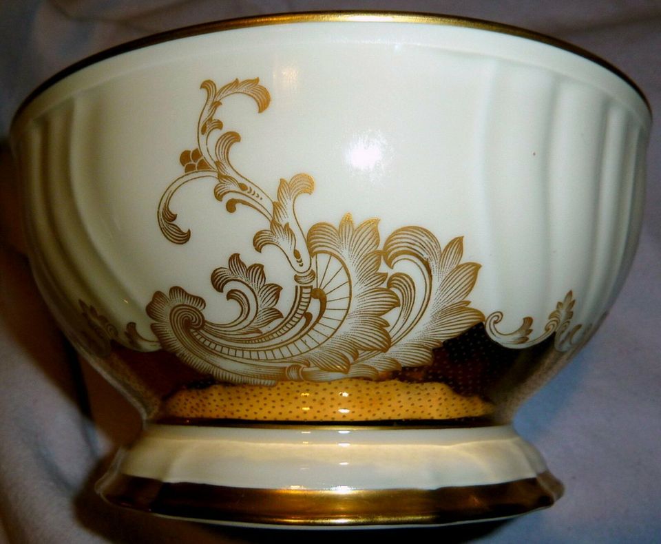 Rosenthal Parzival Schüssel mit Deckel, Porzellan/Gold, Rarität in Triebel