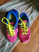 Asics Laufschuhe Gr. 38 Niedersachsen - Schellerten Vorschau