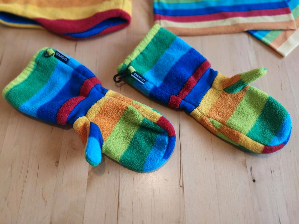 JAKO-O Set Mütze Schal Handschuhe Regenbogen in Isenbüttel