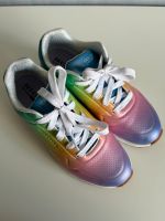 Sneakers  in Regenbogenfarben - Gr. 35 - Sketchers Hessen - Kelkheim Vorschau