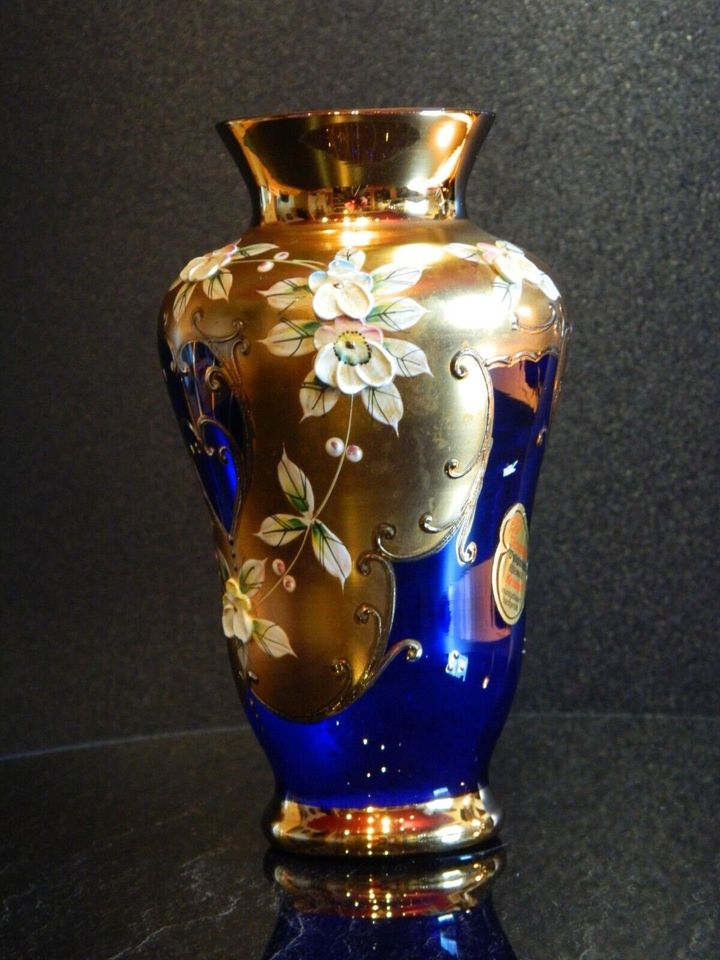 Vase Mundgeblasen mit Goldauflage 15,5 cm höhe in Ainring