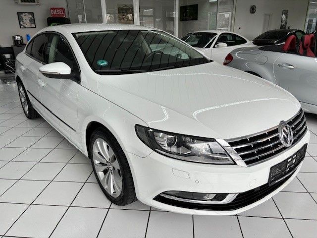 Volkswagen Passat CC Sportline 2,0 TDI-Navi-Bi.Xenon in Warendorf