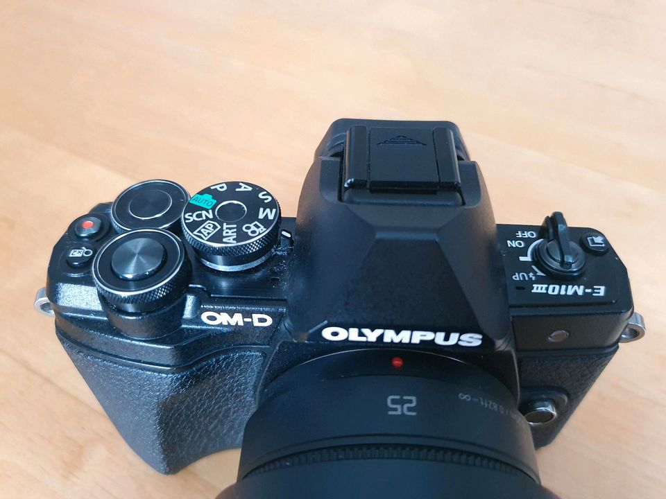 Olympus OM-D,e-m10||| in Deutsch Evern