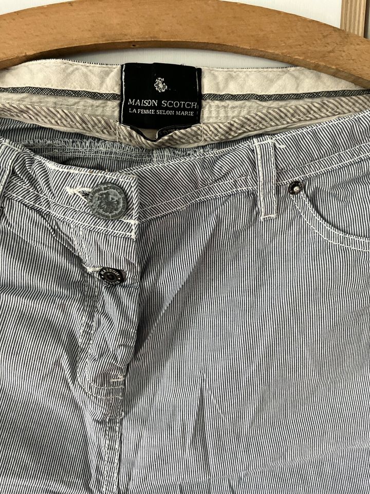 Maison Scotch Bermudas Gr 28 in Hamburg