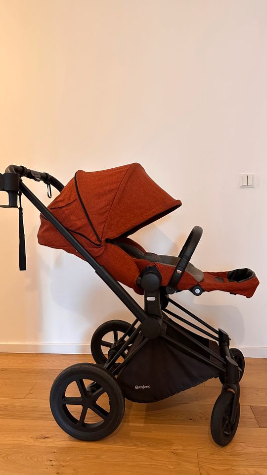 Cybex Kinderwagen Priam Autumn Gold Limited Edition in Frankfurt am Main