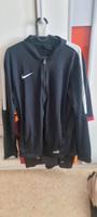 Nike Trainingsanzug Gr L Hessen - Seligenstadt Vorschau