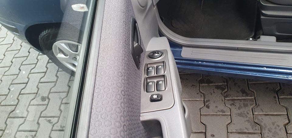 Hyundai Matrix 1,6 Benziner 1 Hand Automatik in Mechernich
