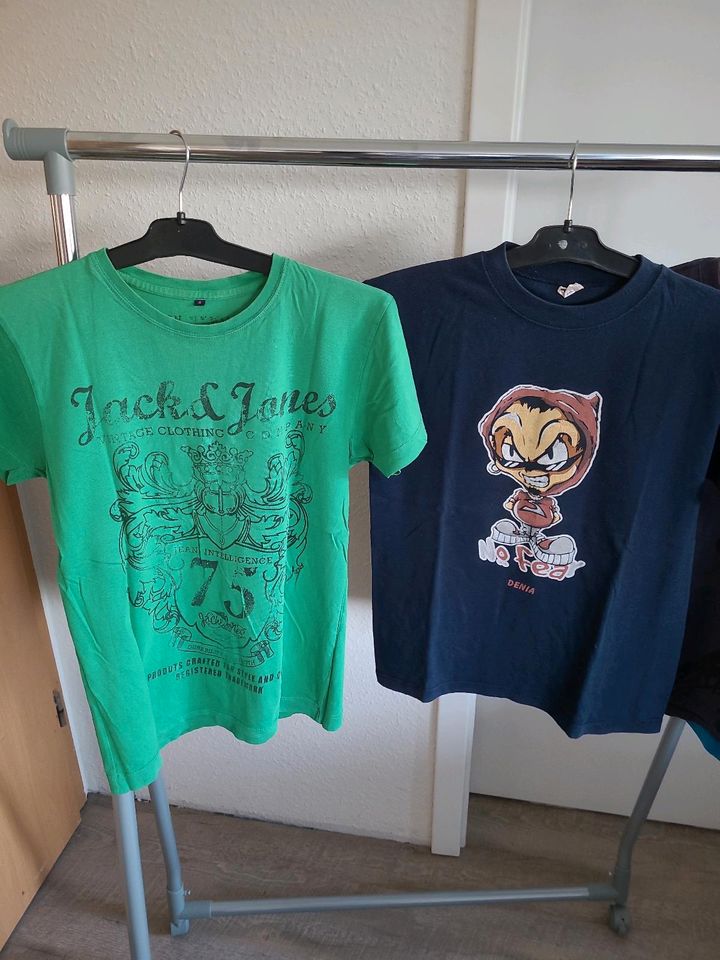 4 T-SHIRTS/ Herren/ Jack&Jones u.a./Gr. S/ Paketpreis in Strasburg 