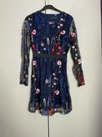 Kleid Größe S Marineblau Seidenkleid Flower bestickt Berlin - Biesdorf Vorschau