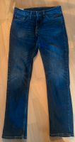 Levi’s 511 Slim fit dunkelblaue  Jeans W31/L32 (sehr gut) Levis Friedrichshain-Kreuzberg - Friedrichshain Vorschau
