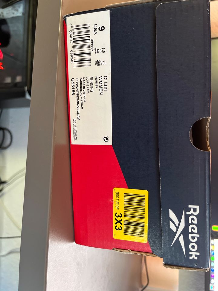 Reebok Cl Lthr Größe 40 für Damen in Kornwestheim