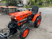 Kubota B7001 Schmalspur Kleintraktor Traktor Schlepper Winter Sachsen - Lößnitz Vorschau