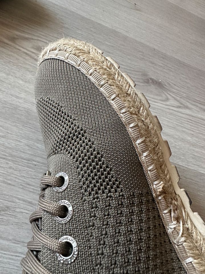 Tom Tailor Sneaker Schnürschuhe Khaki Bast Größe 37 in Oberhausen