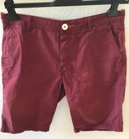 Herren Short Bermuda von Review, Gr. M, Bordeauxrot Rheinland-Pfalz - Trier Vorschau