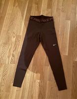 Sportleggings/Tight von Nike, Größe S, TOP Hamburg-Nord - Hamburg Hohenfelde Vorschau