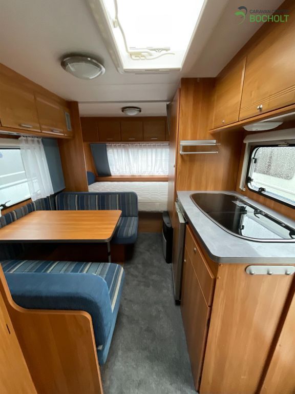 Wohnwagen Caravan 4 - 6 Personen zu vermieten / mieten in Leipzig in Markkleeberg