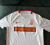 Nike Galatasaray Istanbul Trikot/ Saison 2016 / 2017 / L Stuttgart - Stuttgart-Süd Vorschau