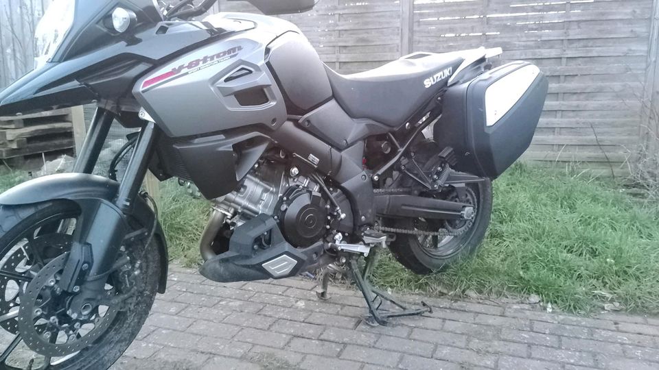 Suzuki V Strom 1000 in Malchow