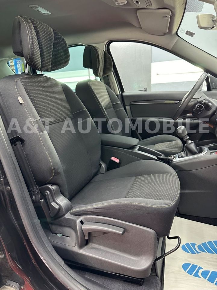 Renault Scenic III Dynamique.KLIMA.TEMPOMAT.BT.PDC in St. Michaelisdonn