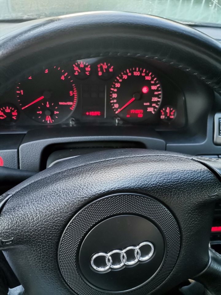 Audi A6 2.5 TDI in Weinheim