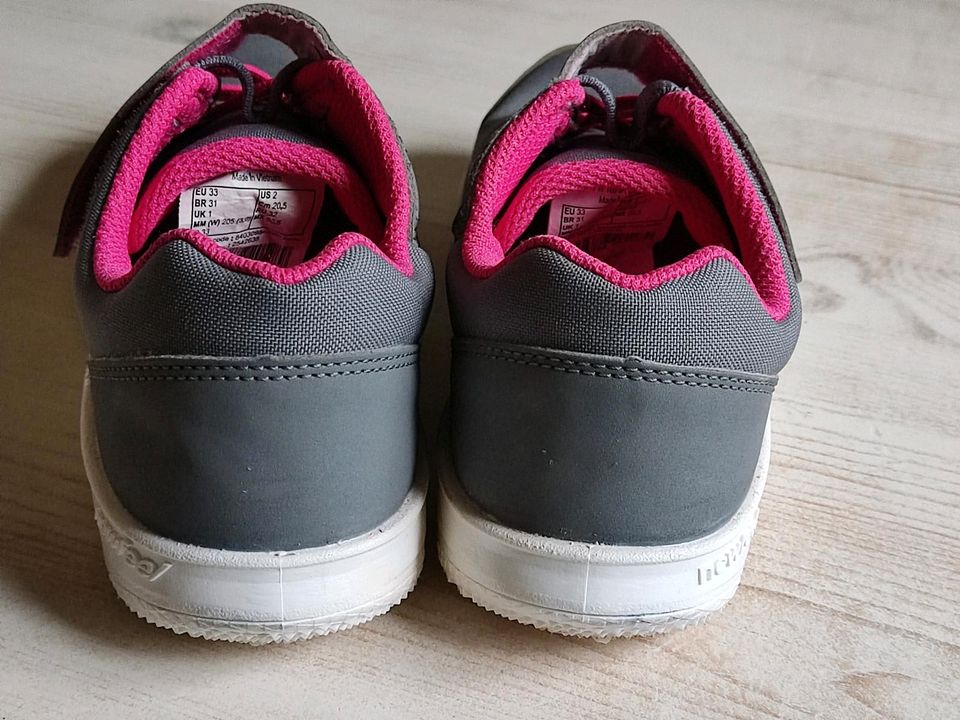 Turnschuhe Sneaker Sportschuhe 33 Klett grau pink rosa neu in Uhlstädt-Kirchhasel