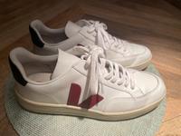Veja V12 Sneaker - white / narsala / nautico Niedersachsen - Grünendeich Niederelbe Vorschau