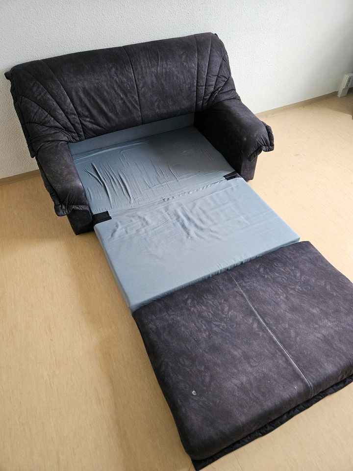 Letzte Chance! Sofa 2-Sitzer mit Schlaffunktion (Couch) in Dresden