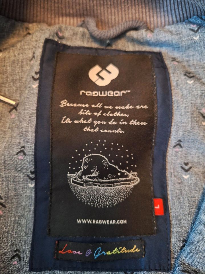 Ragwear Winterjacke Jeansblau mit Herzen Gr. L in Dresden