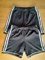 2 Adidas Sporthose Gr.152 Saarland - Nalbach Vorschau