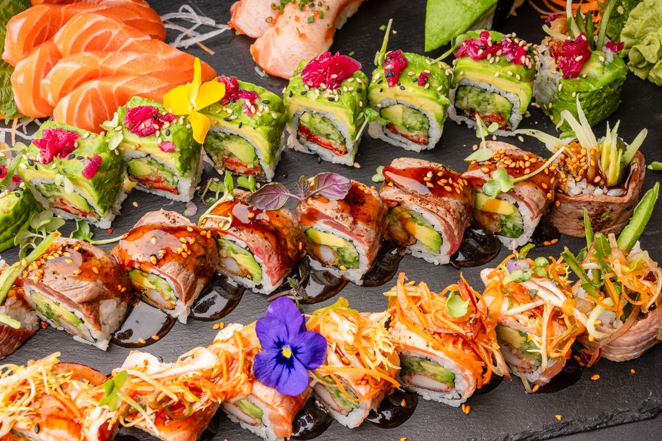 Sushi & Mehr: Reisprinzen – Ihr Tor zu Exquisitem Catering in Hamburg