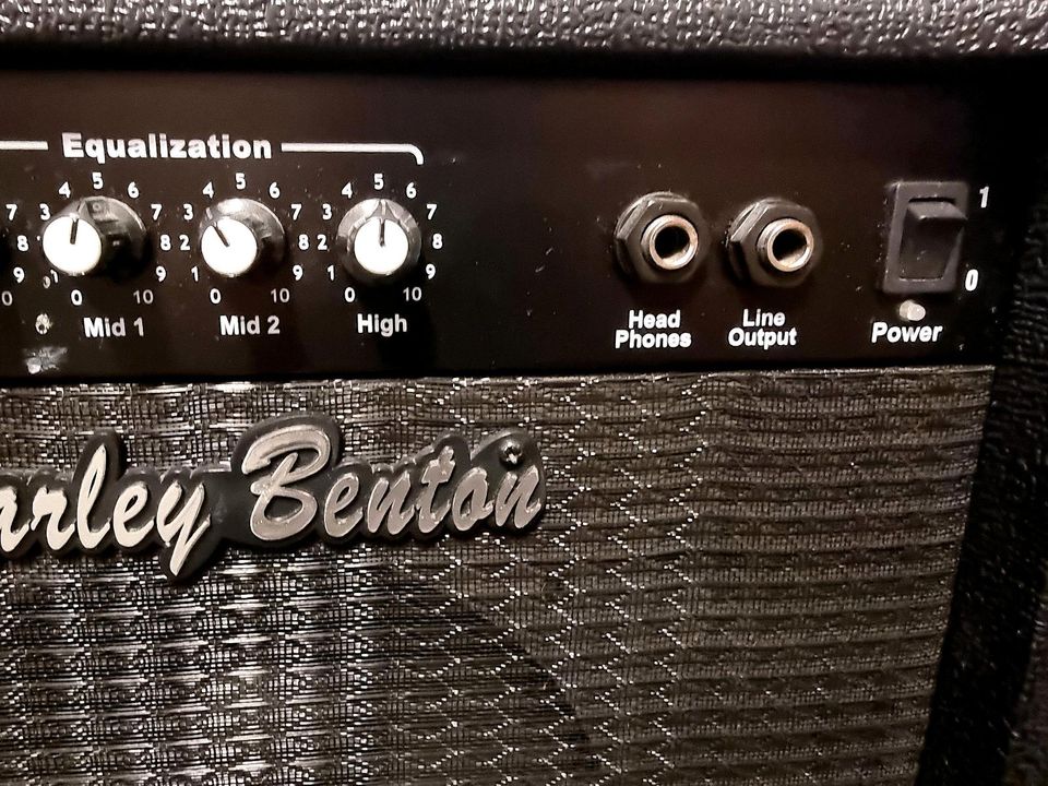 E Bass Harley Benton * inkl. Verstärker & Zubehör in Mering