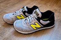 NEW BALANCE 574 grau schwarz Logo neon gelb Gr. 39 US 8 Nürnberg (Mittelfr) - Mitte Vorschau