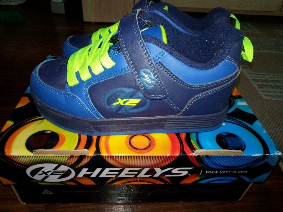 Original Heelys blau neongelb Gr.31 mit Karton+Zubehör in Hamburg