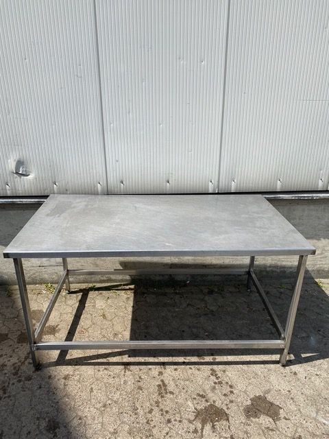 Edelstahltisch Robust Arbeitstisch 185x106cm in Bielefeld