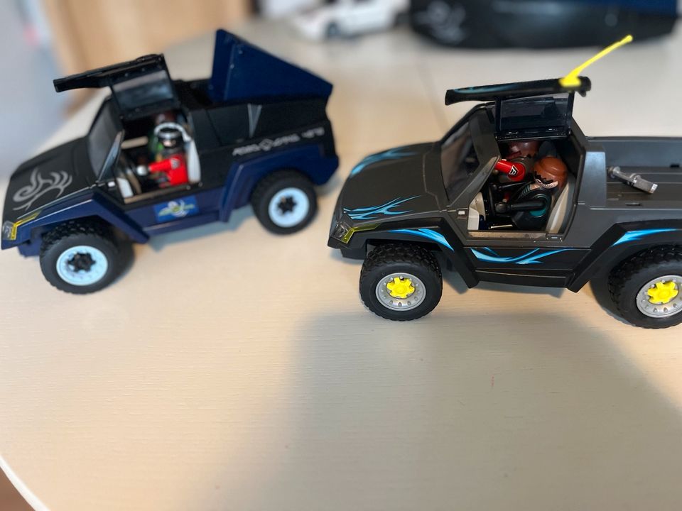 Set 2 Playmobil Autos Robo Gang Konvolut in Berlin