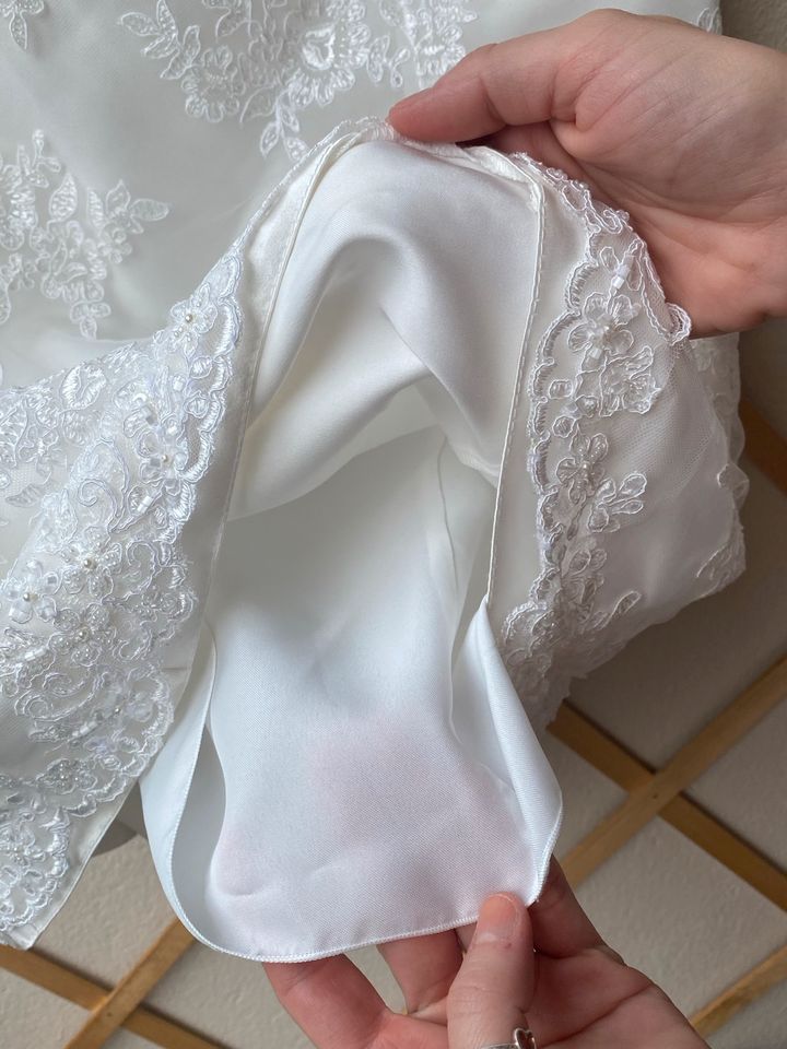 Bianco Evento Brautkleid Standesamt Kleid Hochzeitskleid Gr. 38 M in Frankfurt am Main