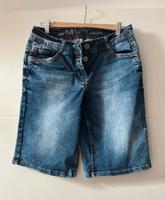 Jeans kurz Hessen - Birstein Vorschau