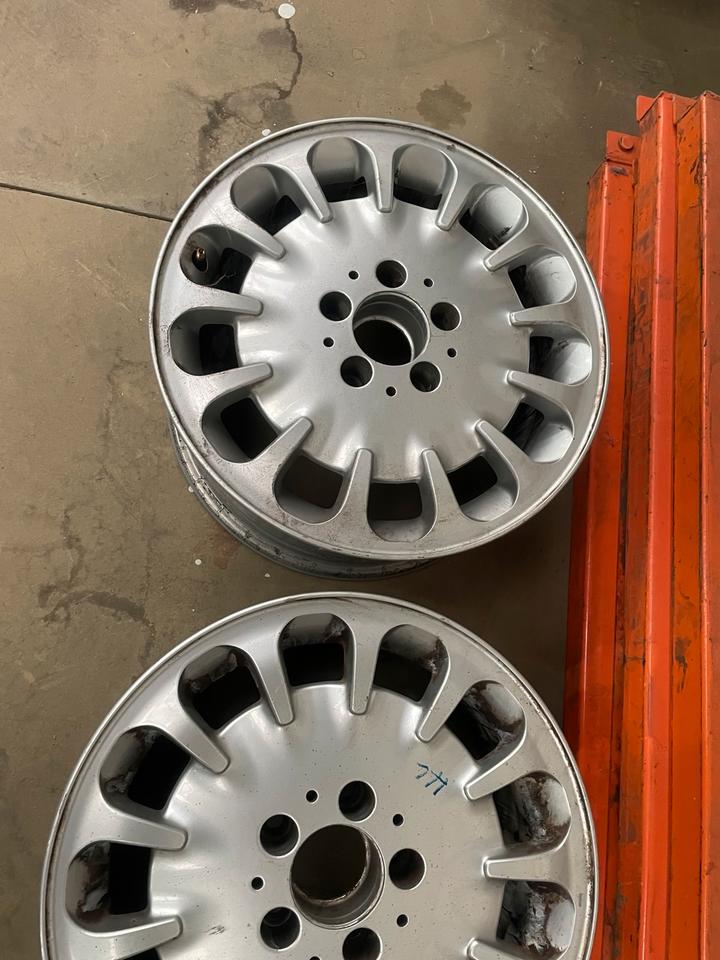 Mercedes Benz Felgen W 211 -225 55 R 16 A2114014402-Original in Tönisvorst