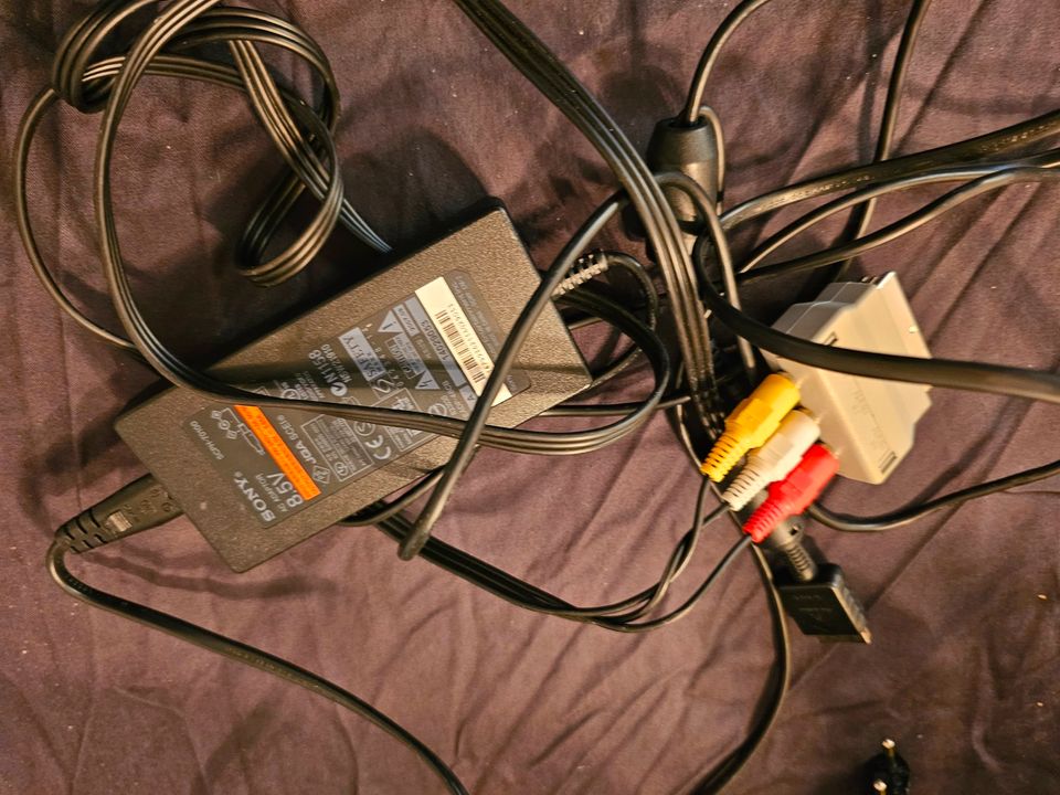 PS2 Slim mit OVP, MemoryCard und 1x Controller in Reinfeld