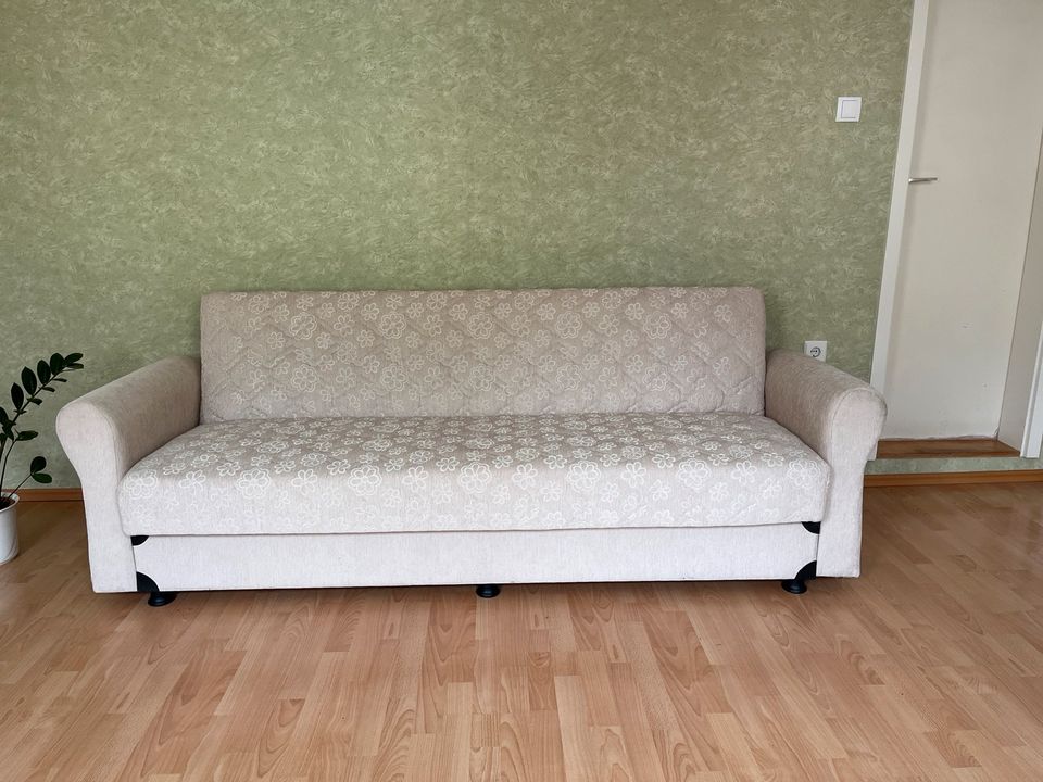 Sofa ausziehbar in Warberg