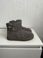 Graue Ugg Boots Nordrhein-Westfalen - Nordwalde Vorschau