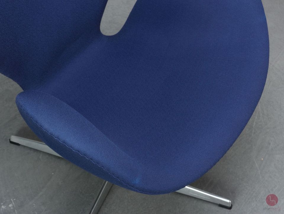Fritz Hansen Swan Chair - Lounge Sessel Blau Divina Stoff Stuhl in Würzburg