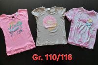 Gr. 110/116 - coole Shirts, Glitzer Hamburg-Mitte - Hamburg Neustadt Vorschau