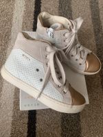 GEOX Schuhe Sneaker High weiß gold Gr. 29 Hessen - Kassel Vorschau