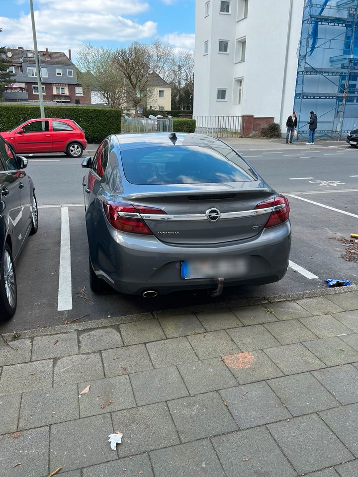 Opel Insignia 2,0 CDTI Ad Blue Rückfahrtkamera Xenon top Zustand in Duisburg