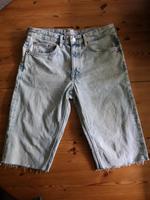 Bershka Shorts Bermuda Jeans Gr. 40 Herren Niedersachsen - Burgdorf Vorschau